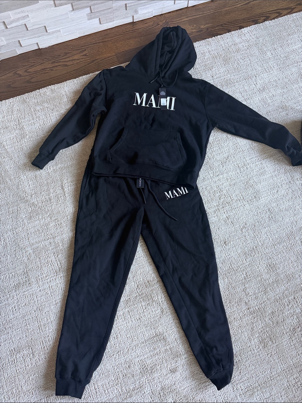MAMI Black Hoodie & Jogger Set Size Medium NWT. Fashion Nova
